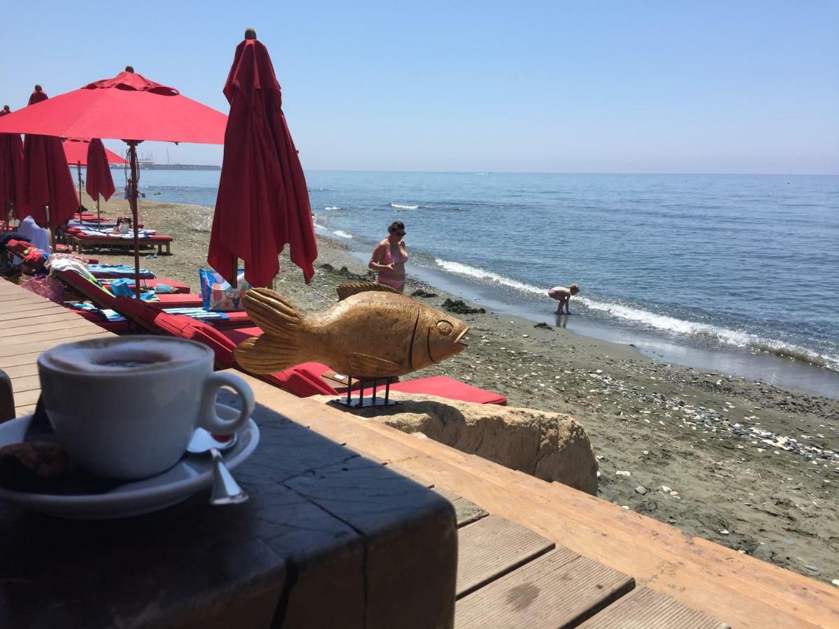 Modern Seaview Beach Studio Limassol Exterior photo